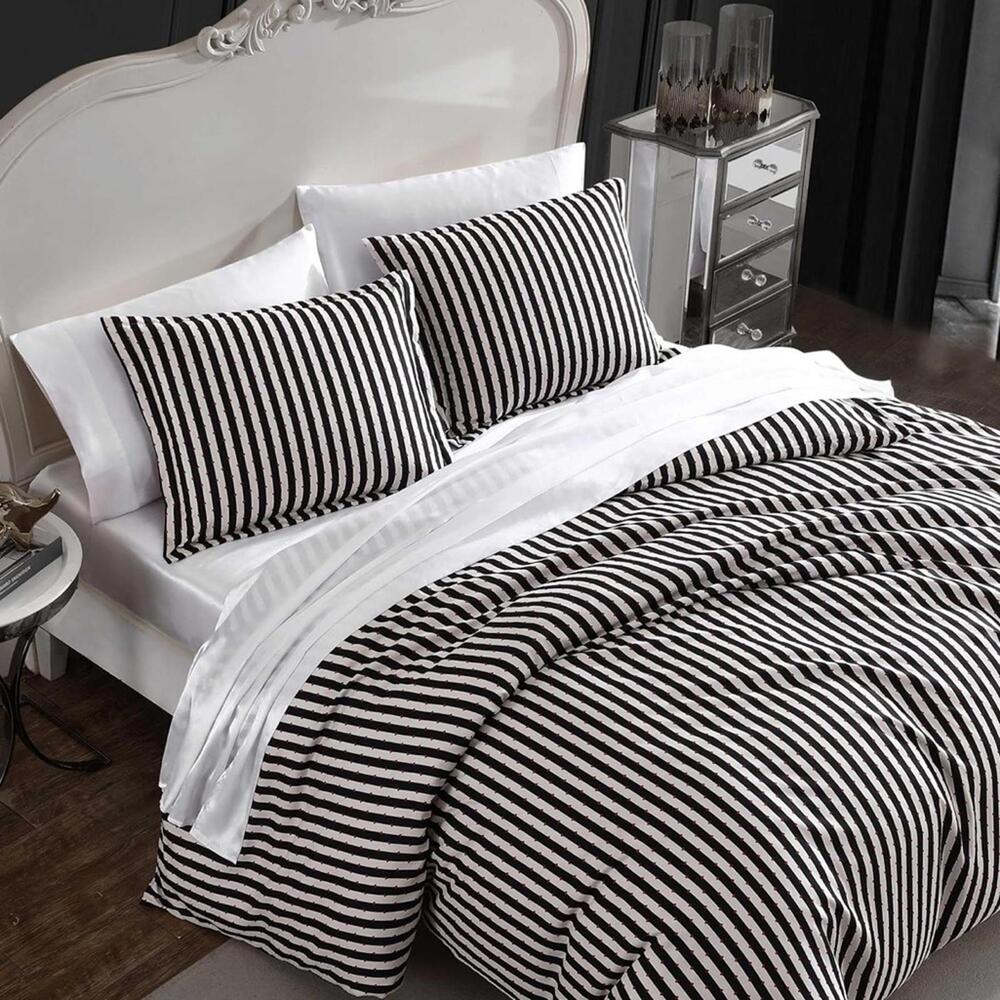 🆕 Betsey Johnson Black White Stripe Duvet QUEEN SET  Cover Pillow Cases NIP